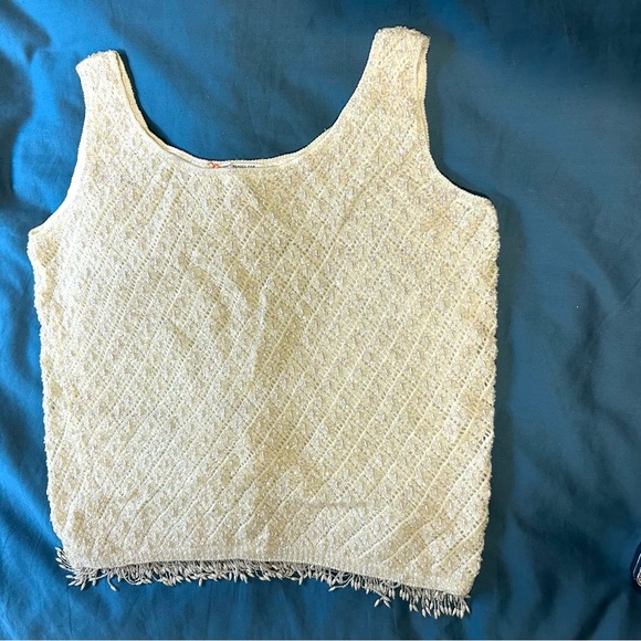 Cyn Les beaded sweater, ivory. Sleeveless. M? - Picture 1 of 11